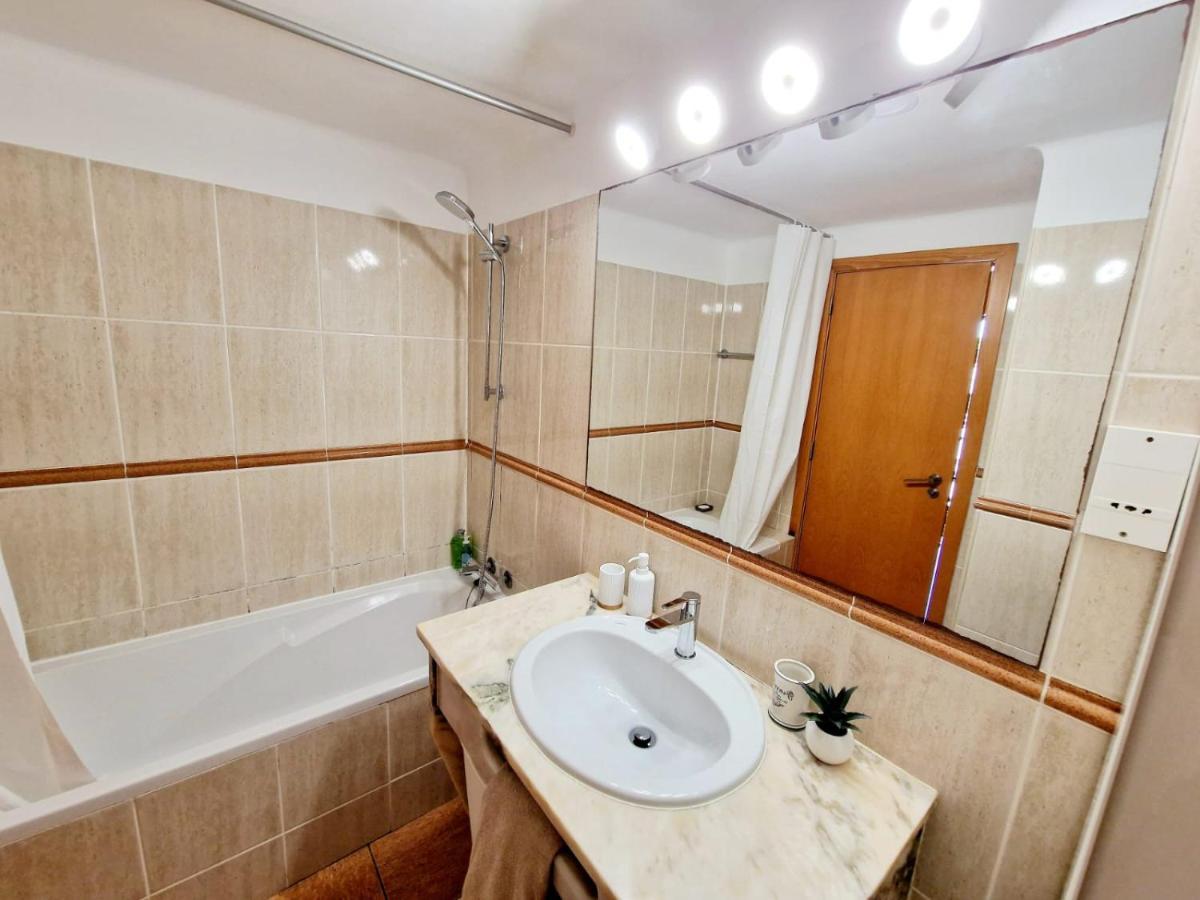 Zarco - Cosy Apartment In Vilamoura With A Balcony With View To The 2 Swimming Pools - Near The Beach & The Marina Quarteira Exterior foto